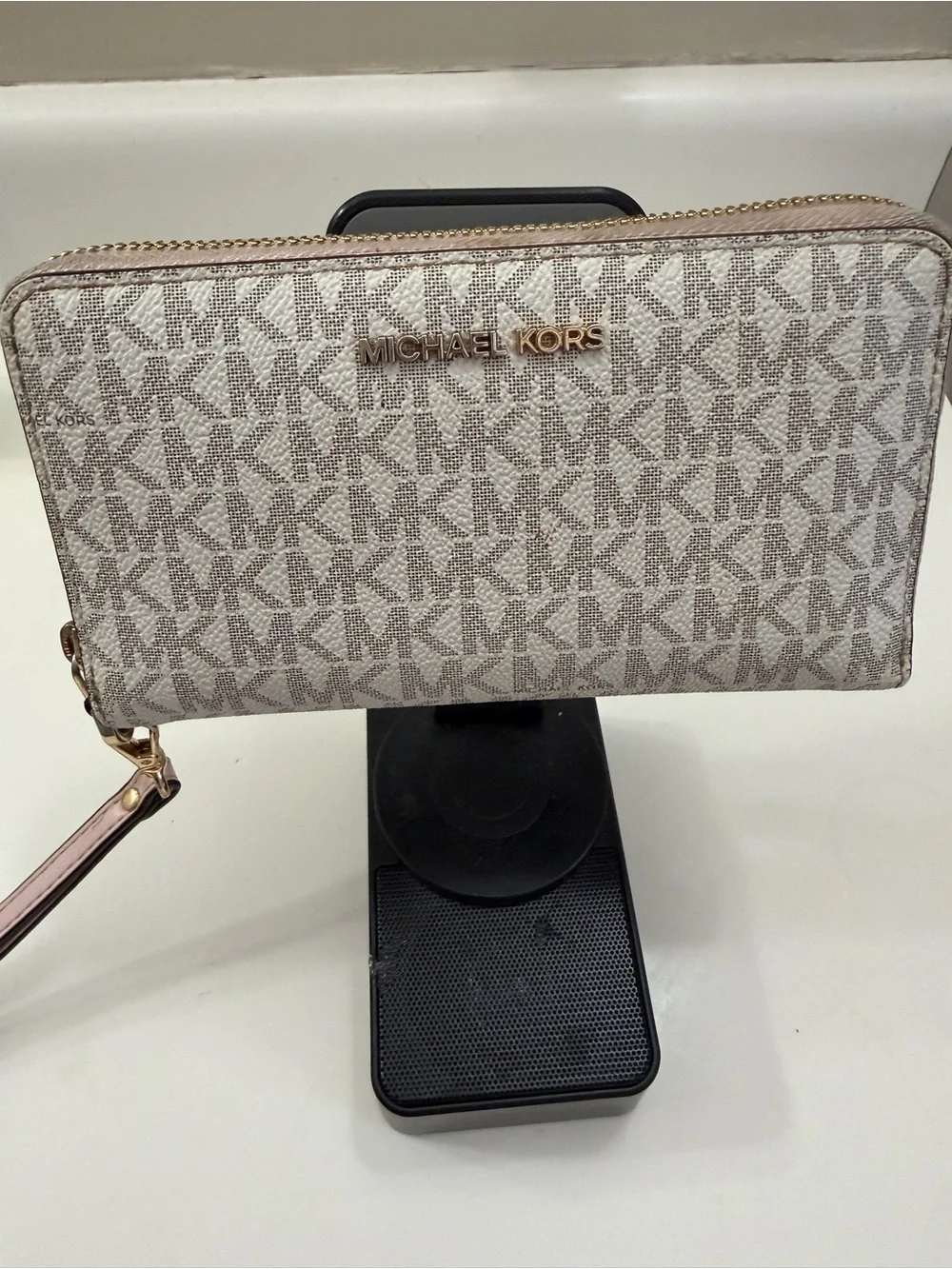 Michael Kors Cream Taupe Signature Zip Wristlet